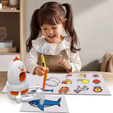 روبوت الرسم الألي هو يرسم وابنك يلون